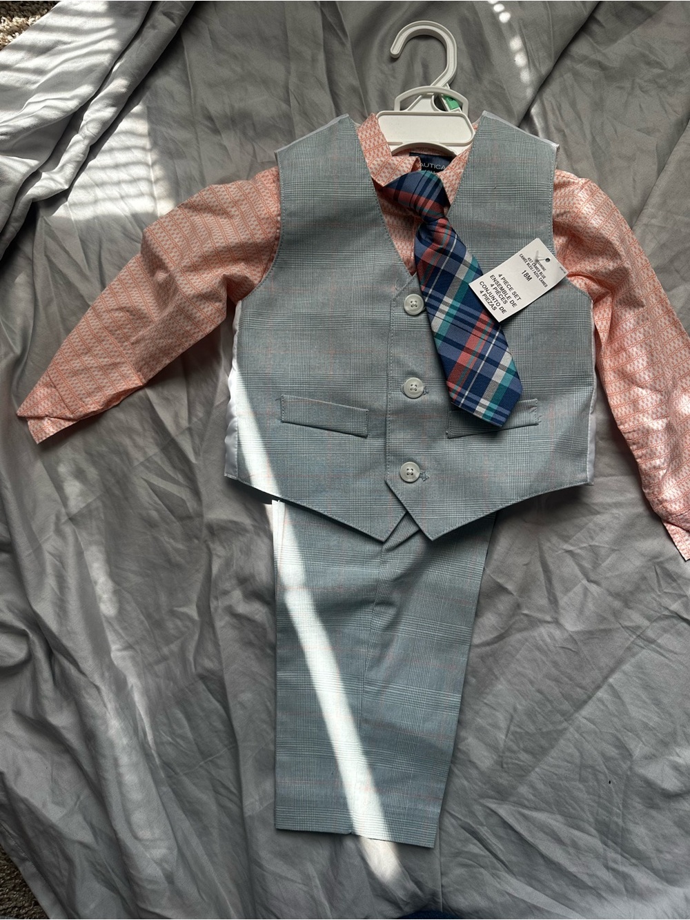 Boys 18M clothing bundle - Picture 6 of 10